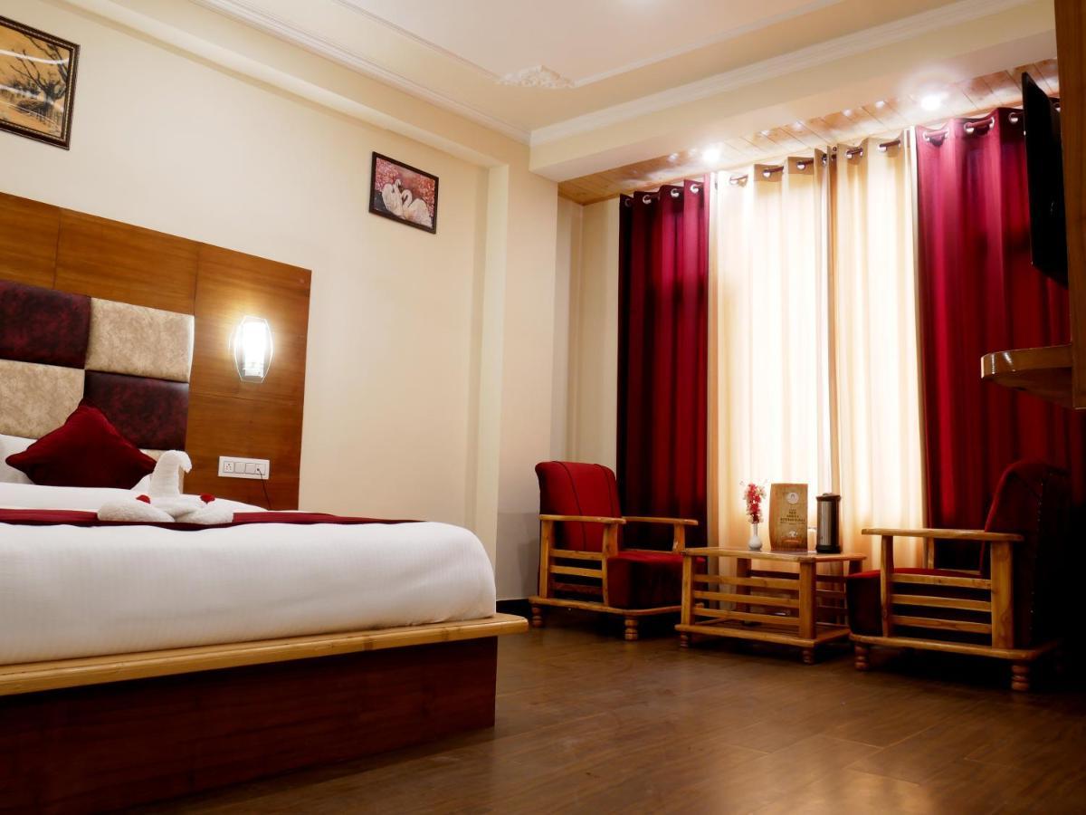 New Ambika International Mall Road Hotel 마날리 외부 사진